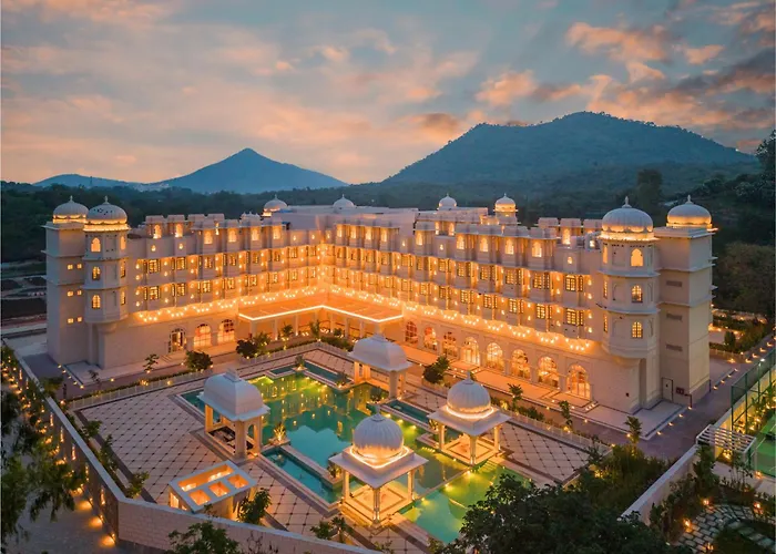 Wyndham Grand Udaipur Palace Pure Vegetarian Hotel